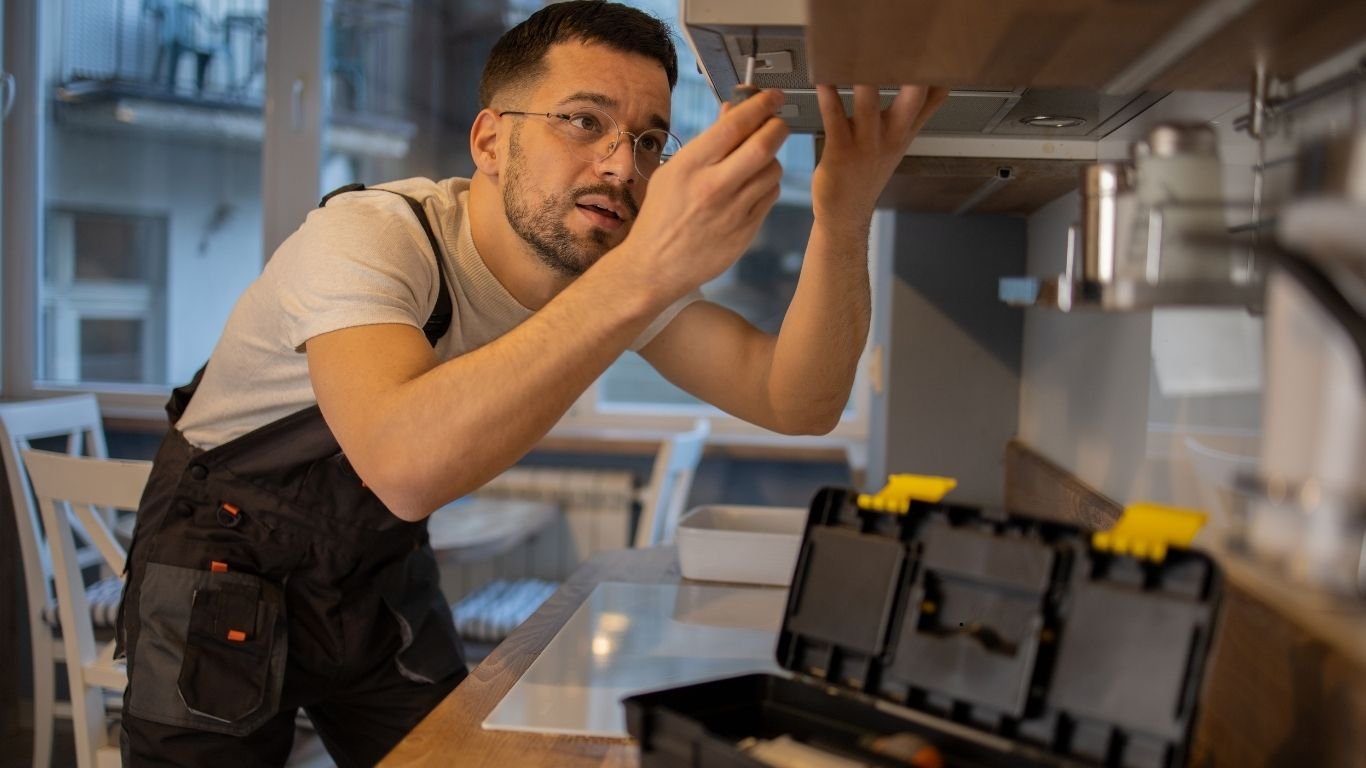 Handyman Services in Palm Jumeirah